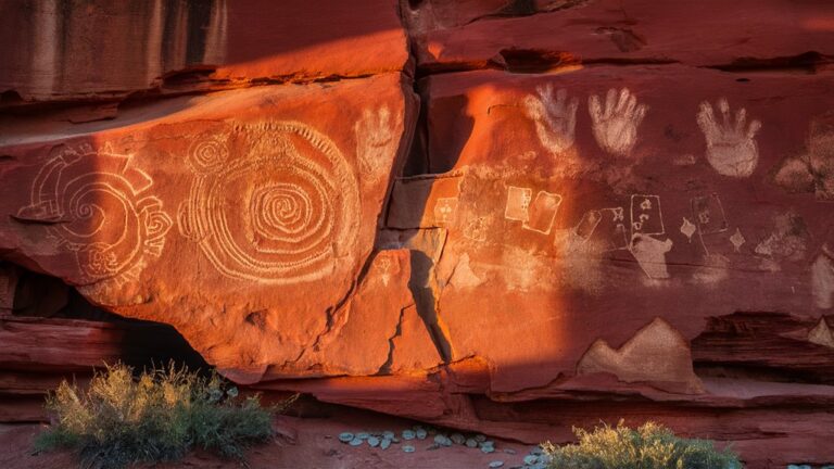ancient symbols guide casino luck